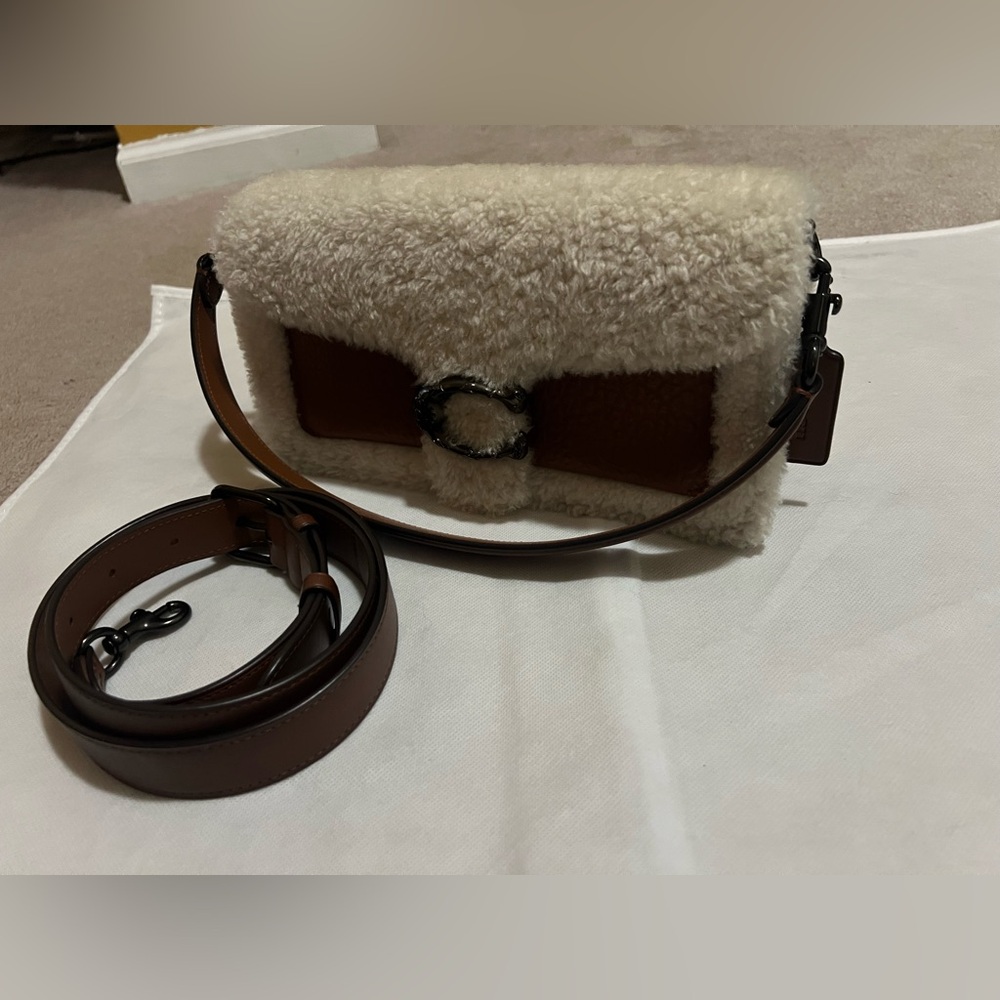 Coach shearling tabby 26 in brown suede and leather - Picture 2 of 12